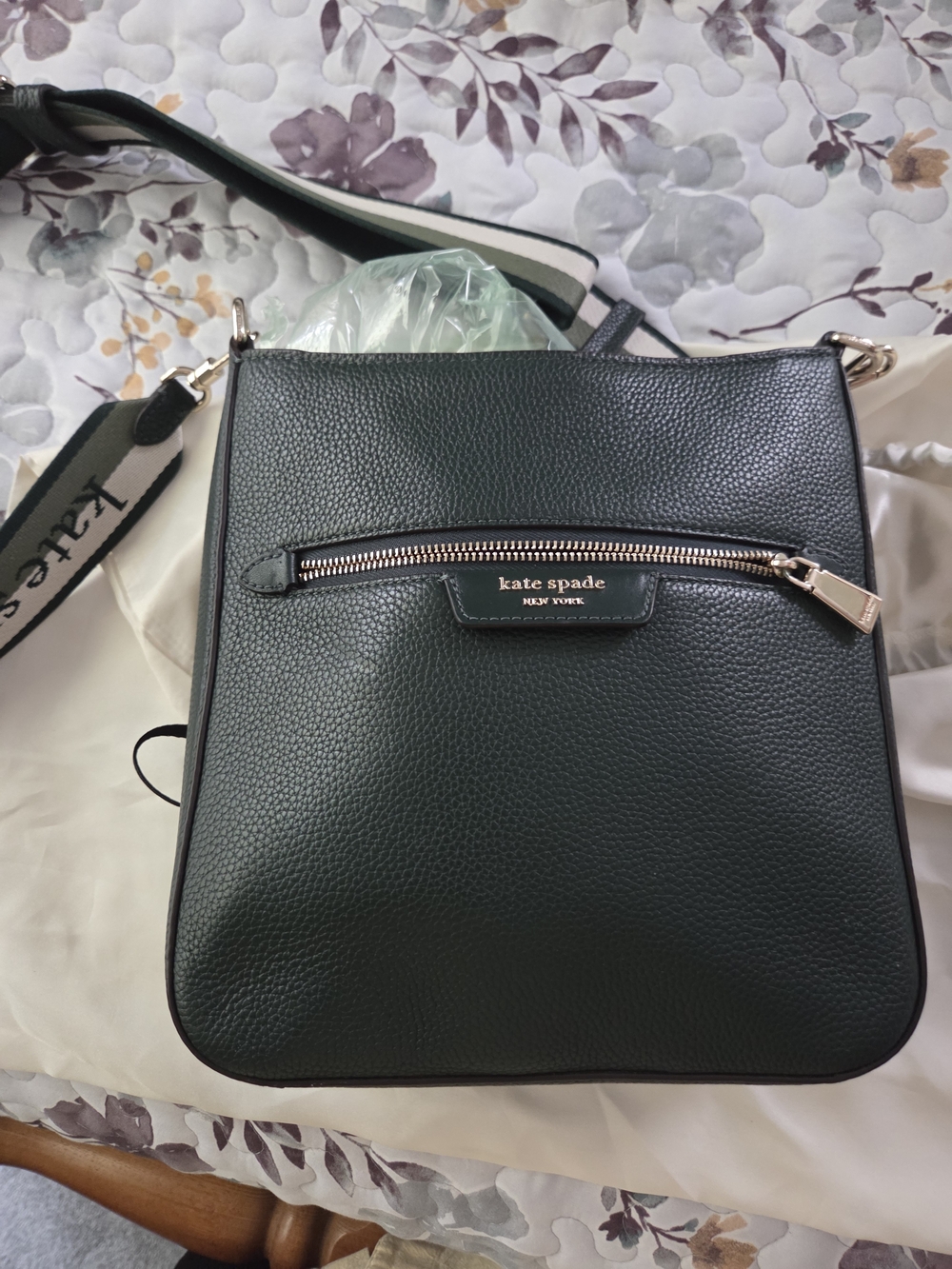 Kate Spade Pebbled Leather Crossbody Bag in Dark Green